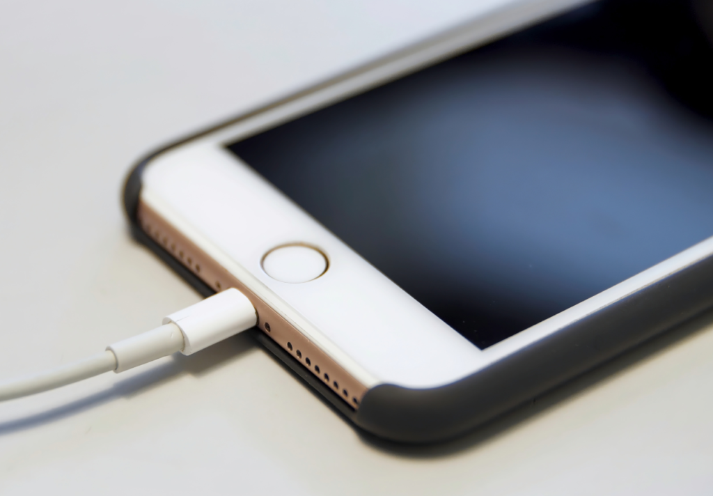 Por-que-a-bateria-do-iPhone-descarrega-rapido